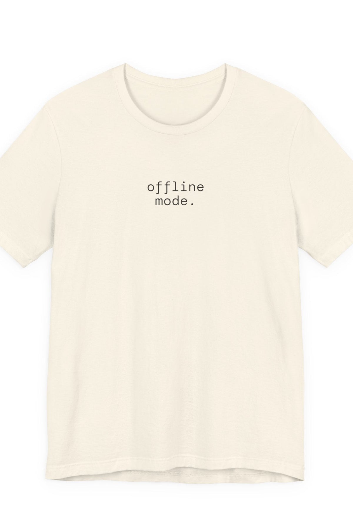 offline mode. the world can wait. t-shirt | back print | regular fit