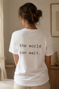 offline mode. the world can wait. t-shirt | back print | regular fit