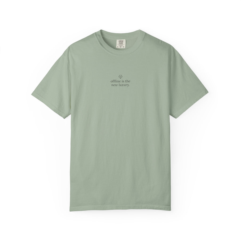 offline is the new luxury. t-shirt | relaxed fit
