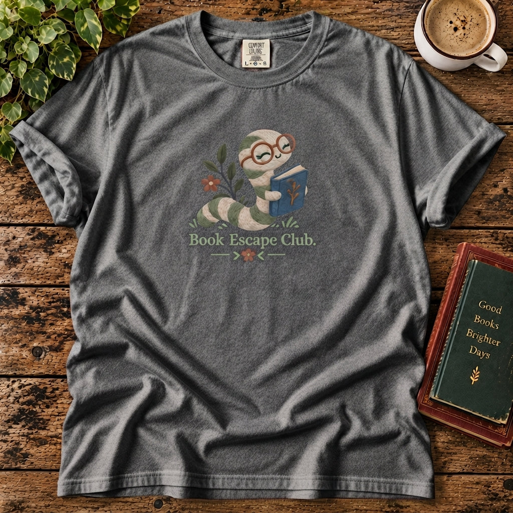 book escape club. t-shirt