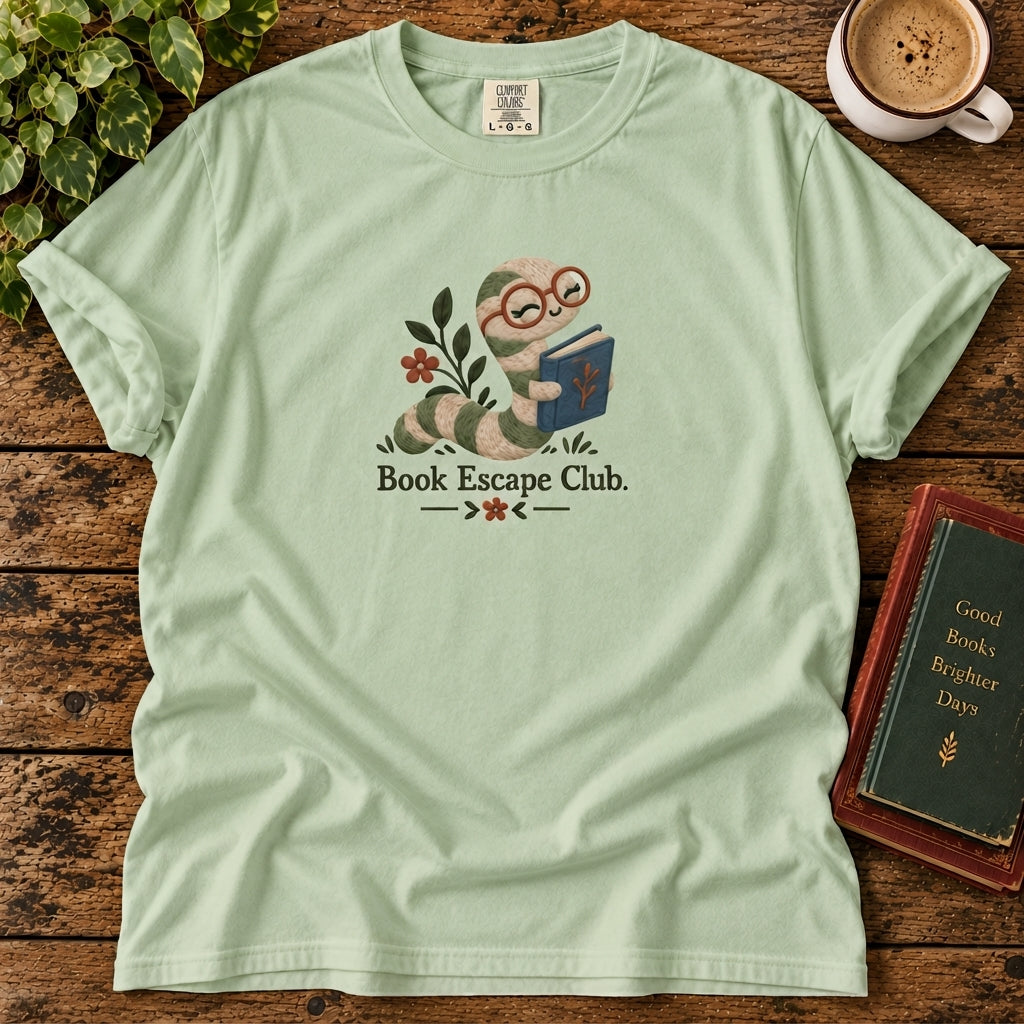 book escape club. t-shirt