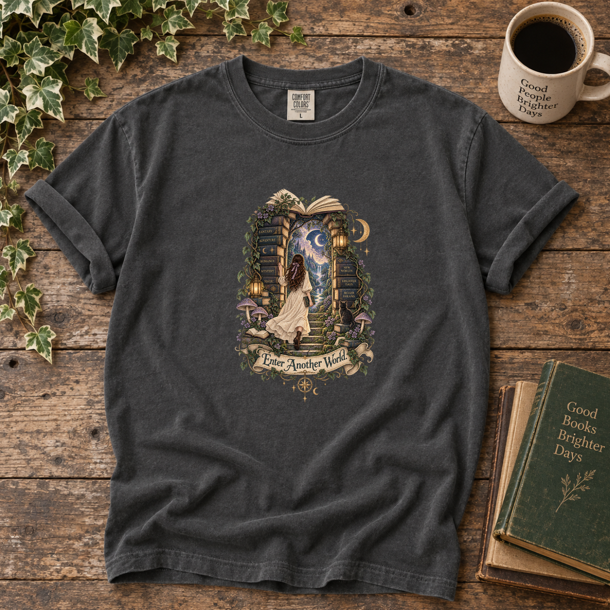 moonlit owl. t-shirt