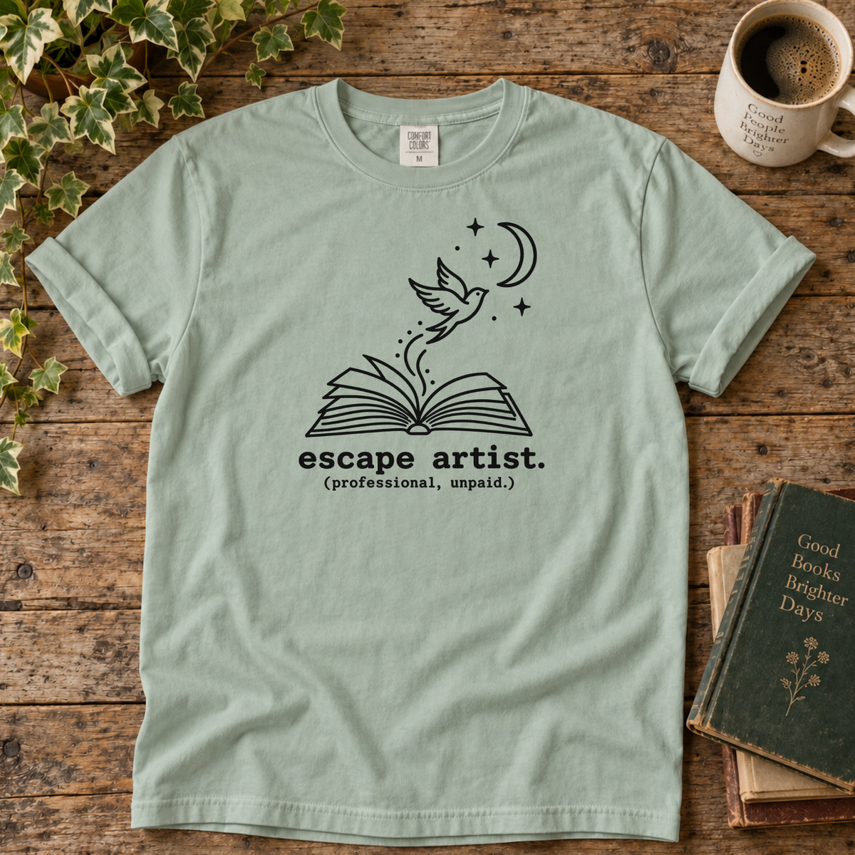 escape artist. t-shirt