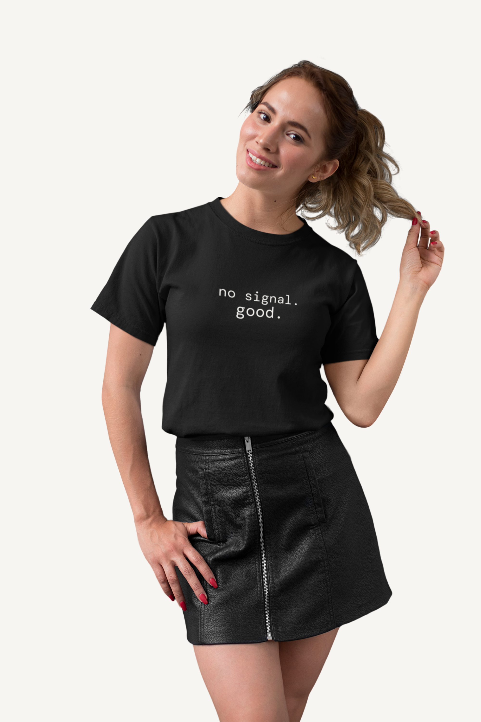 No Signal. Good. T-Shirt | Minimalist Text | Regular Fit