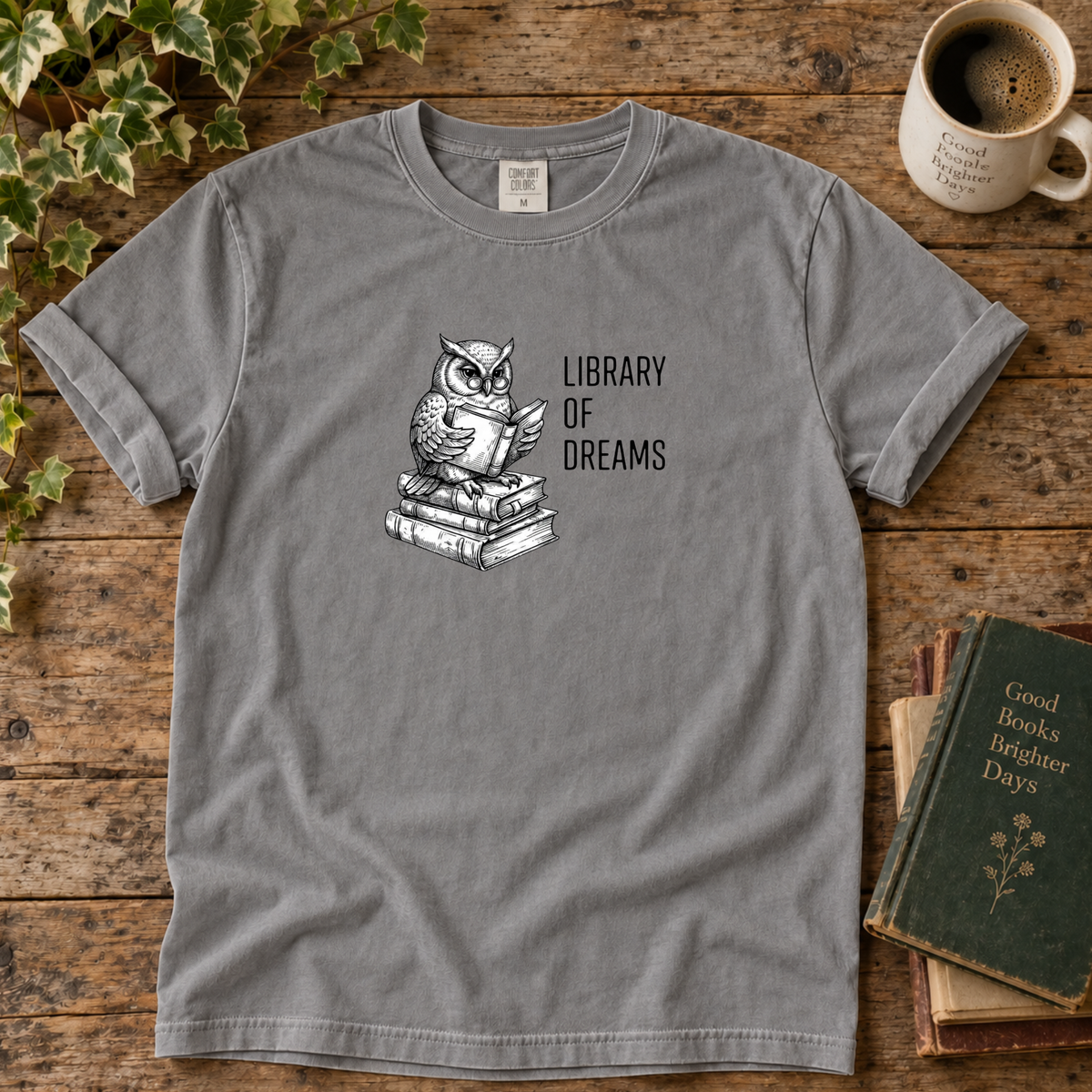 library of dreams. t-shirt
