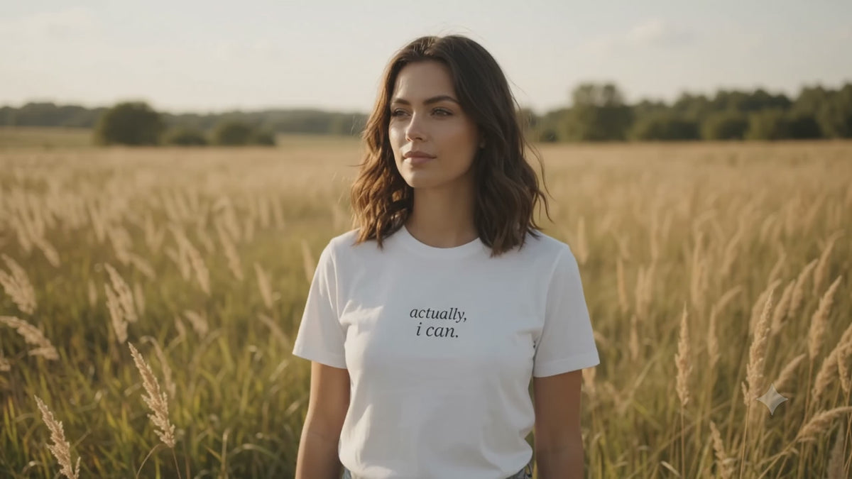 actually, i can. t-shirt | regular fit