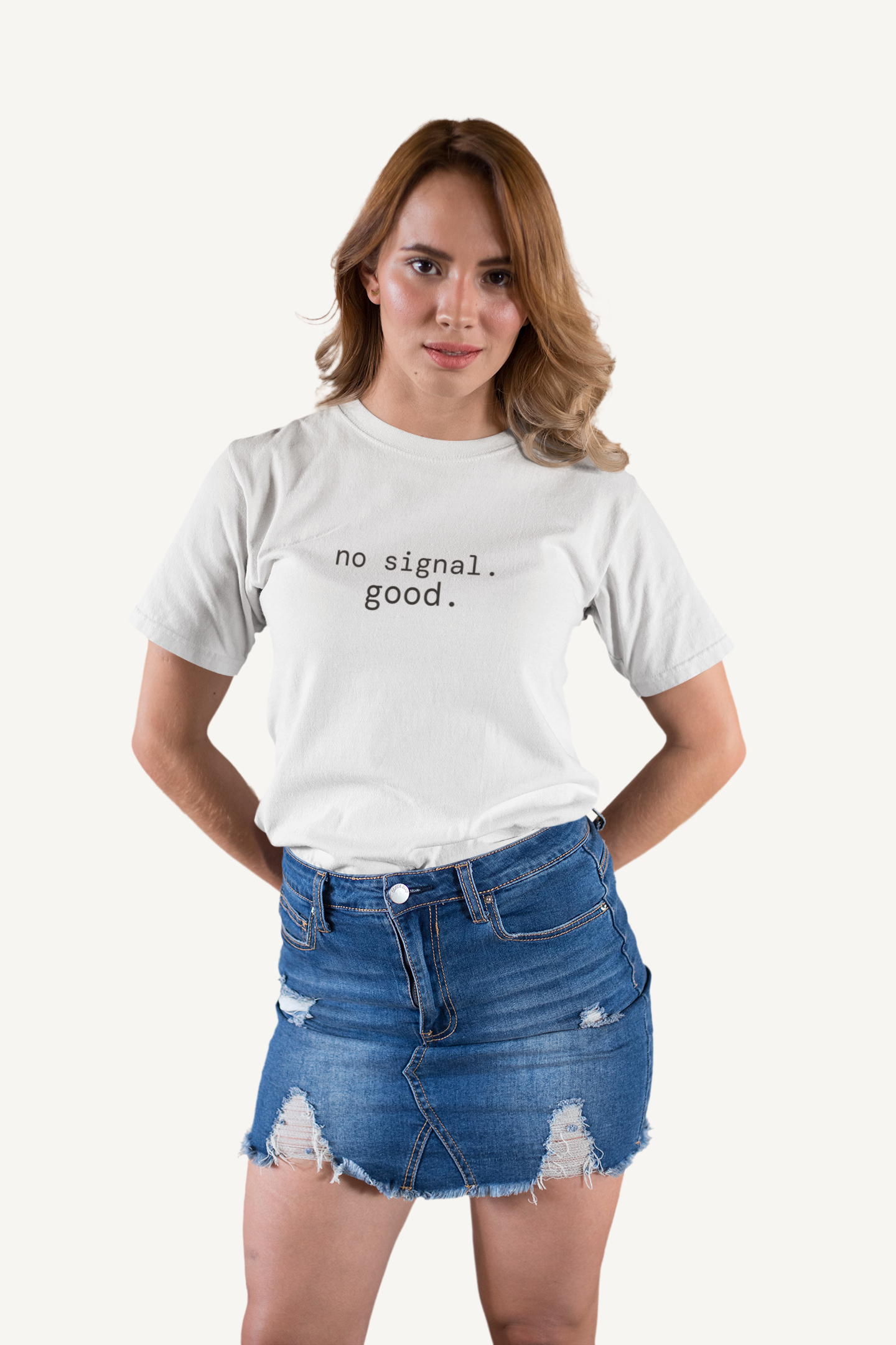 No Signal. Good. T-Shirt | Minimalist Text | Regular Fit